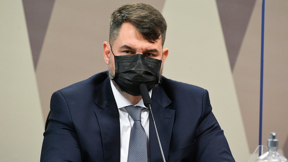 Túlio Belchior da Silveira, advogado da Precisa, passou da condição de testemunha a de investigado, após permanecer em silêncio