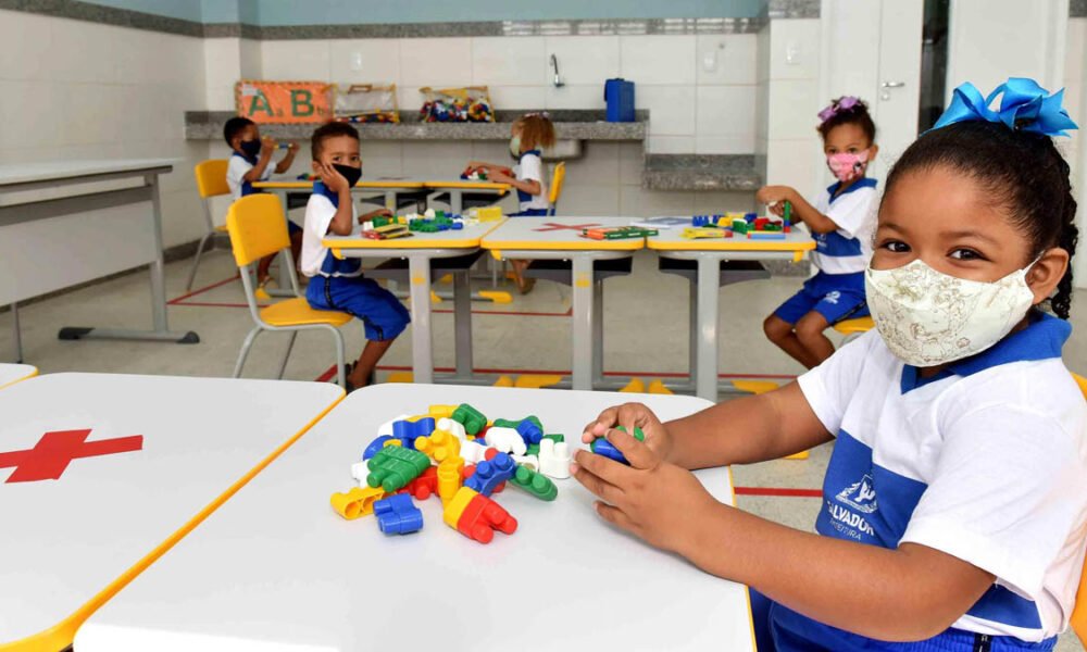 A Prefeitura de Salvador publicou, na edição desta terça (3) do Diário Oficial do Município, a nomeação de 114 professores no concurso público