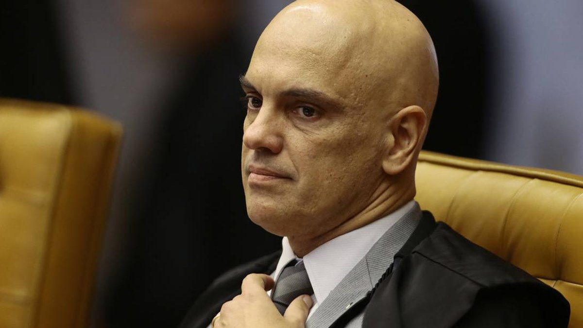 Moraes inclui Bolsonaro como investigado em inquérito de fake news