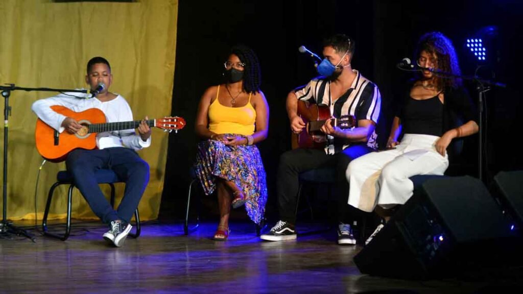 A Fundação Gregório de Mattos (FGM) prorrogou o prazo para as inscrições no programa Viva Cultura. A decisão partiu da Comissão de Avaliação