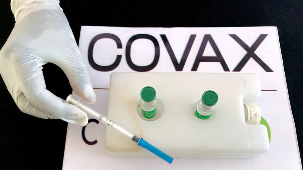 O esquema de compartilhamento de vacinas Covax, mecanismo internacional criado para garantir vacinas contra a covid-19 pelo mundo, admitiu nes