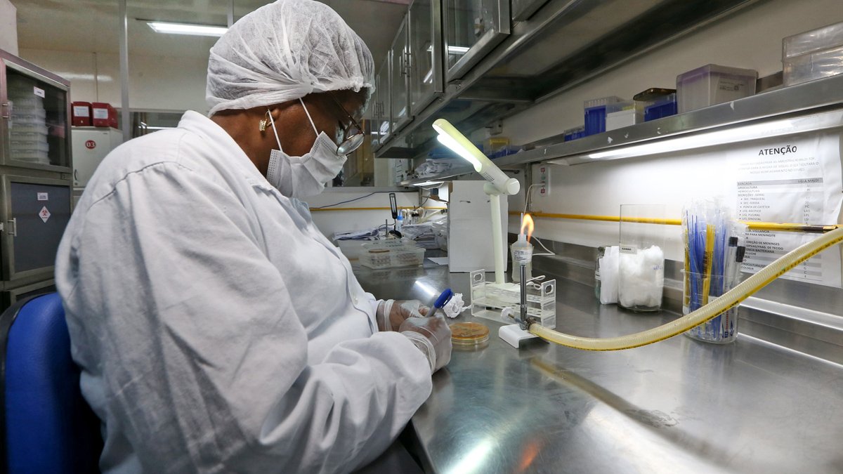 BA) detectou, por meio de sequenciamento genético, mais dez amostras da variante Delta da Covid-19, no estado. Um dos casos evoluiu para óbit