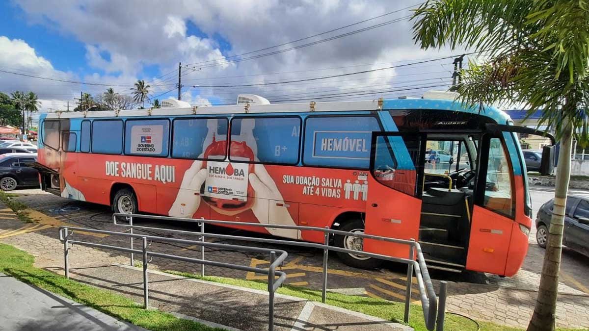 Para abastecer o estoque de bolsas de sangue, que está em nível crítico para os tipos A-, B- e O-, a Fundação Hemoba realiza campanha externa