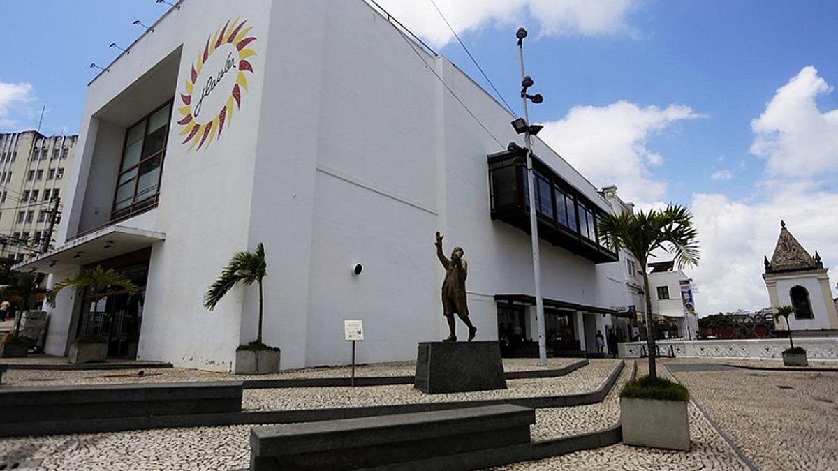 Com a nova diretriz, a partir desta quinta-feira, dia 16, as salas do Espaço Itaú de Cinema das praças de Salvador, Curitiba e Porto Alegre,
