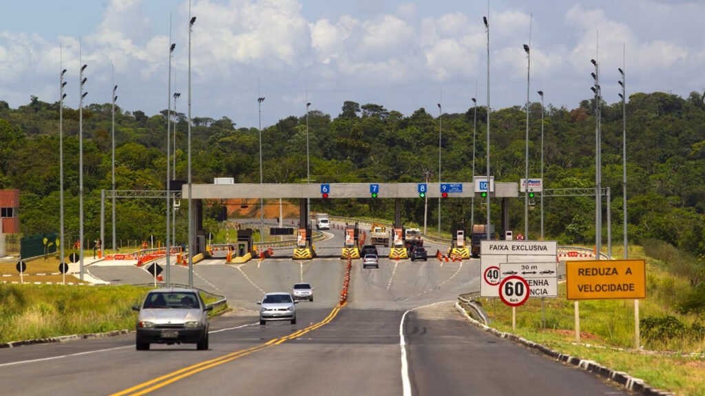 A Concessionária Bahia Norte prevê um aumento no fluxo das rodovias, a partir desta sexta-feira (8), em razão do feriado de Nossa Senhora
