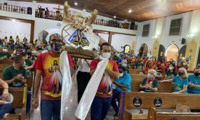 Nesta terça-feira (12) devotos de Nossa Senhora Aparecida, a Padroeira do Brasil, vão marcar presença em mais um tradicional festejo católico na Bahia. As homenagens serão realizadas pela Arquidiocese de Salvador nas paróquias do Imbuí, em Salvador e também em Itinga, em Lauro de Freitas.