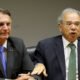O presidente Jair Bolsonaro disse nesta sexta-feira (22) que confia no ministro da Economia, Paulo Guedes. O ministro estava pressionado
