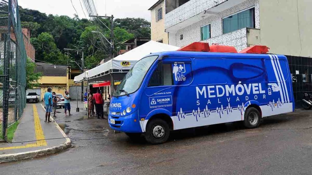 O Vacina em Movimento, projeto itinerante de vacinação contra a Covid-19, desembarca nesta terça-feira (9) na Rua 25 de Maio, na comunidade