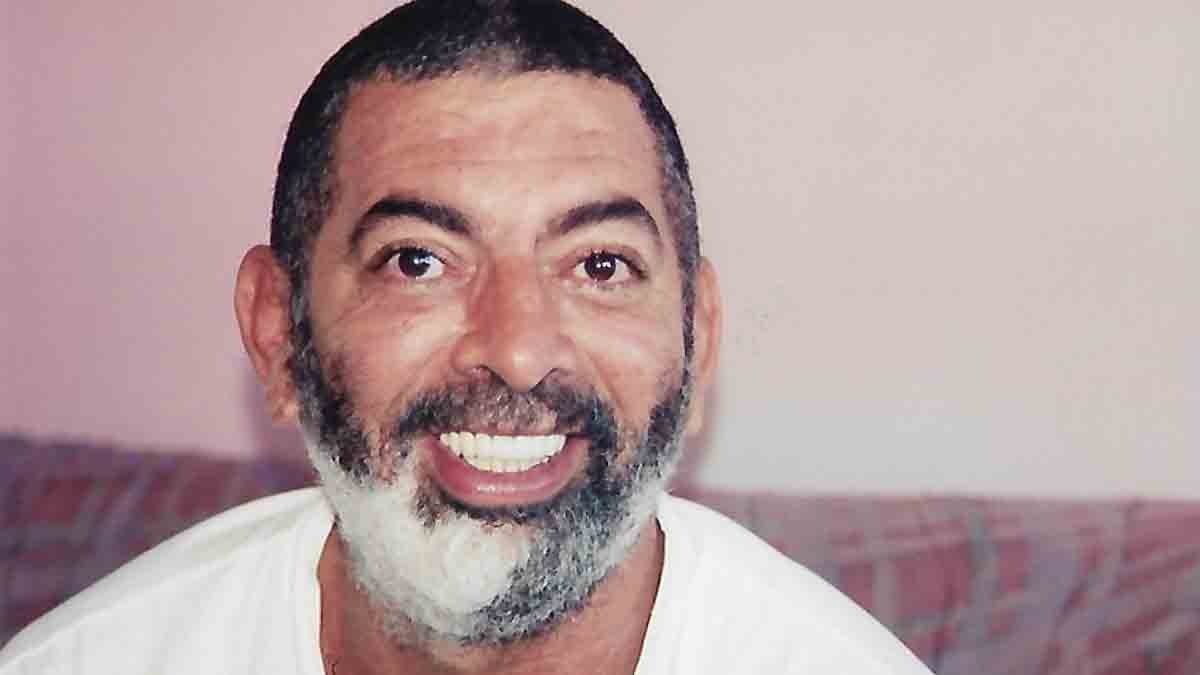 Um dos mais importantes representantes da capoeira na Bahia, Mestre Barba Branca, morreu neste sábado (13), aos 64 anos em Salvador.