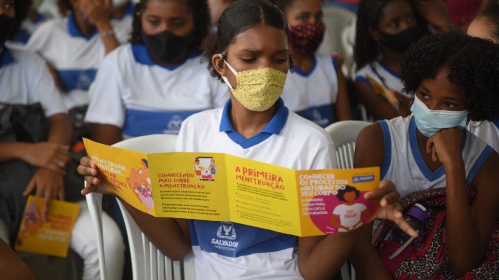 Salvador é uma das primeiras cidades do país a contar com um programa de cuidados com a saúde e a dignidade menstrual da mulher,