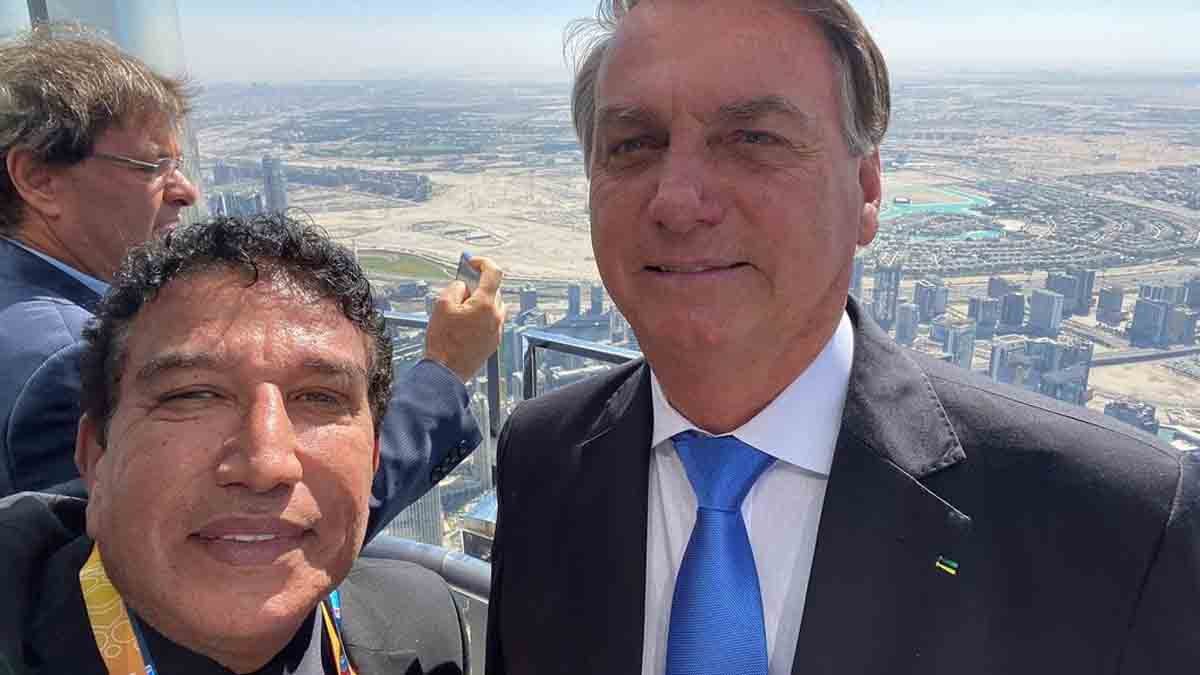 Em viagem oficial a Dubai, o presidente Jair Bolsonaro afirmou a empresários e investidores nesta segunda-feira, 15, que as críticas a sua