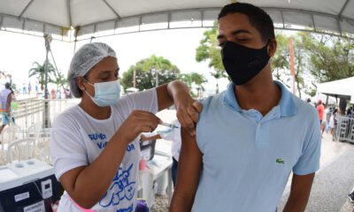 A Prefeitura de Salvador, através da Secretaria Municipal da Saúde (SMS), realizará neste sábado (4), das 8h às 18h, a Super Vacinação contra