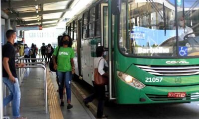 dias que antecedem o Natal, a Secretaria de Mobilidade (Semob) preparou uma operação especial de transporte para atender os usuários