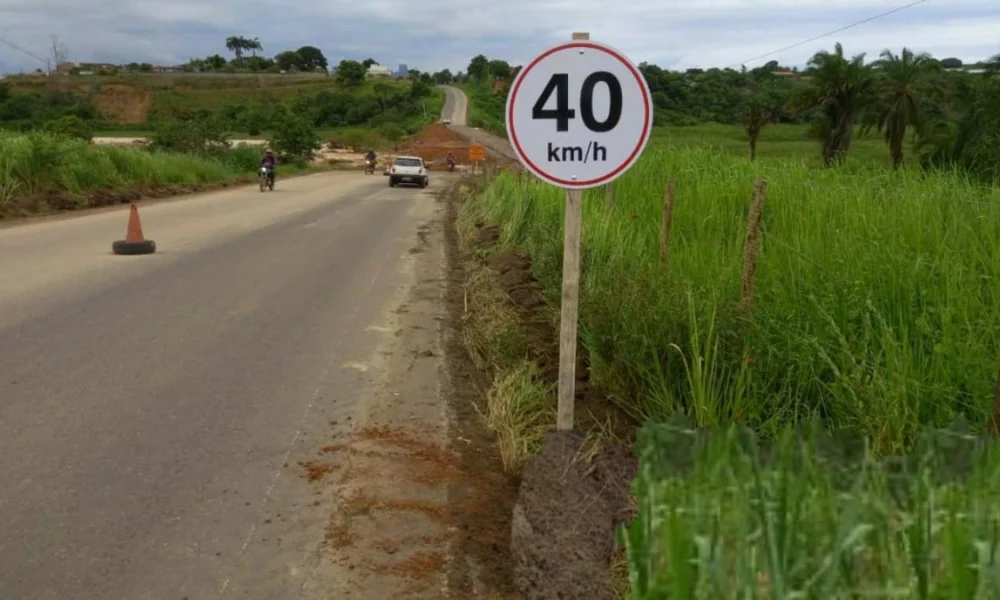 As ações emergenciais na área de infraestrutura permanecem sendo feitas pelo Governo da Bahia, na região do Extremo Sul do estado,