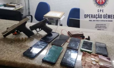 Oito aparelhos celulares, uma pistola taurus, calibre 40, e um simulacro foram apreendidos por guarnições da Operação Gêmeos, na manhã