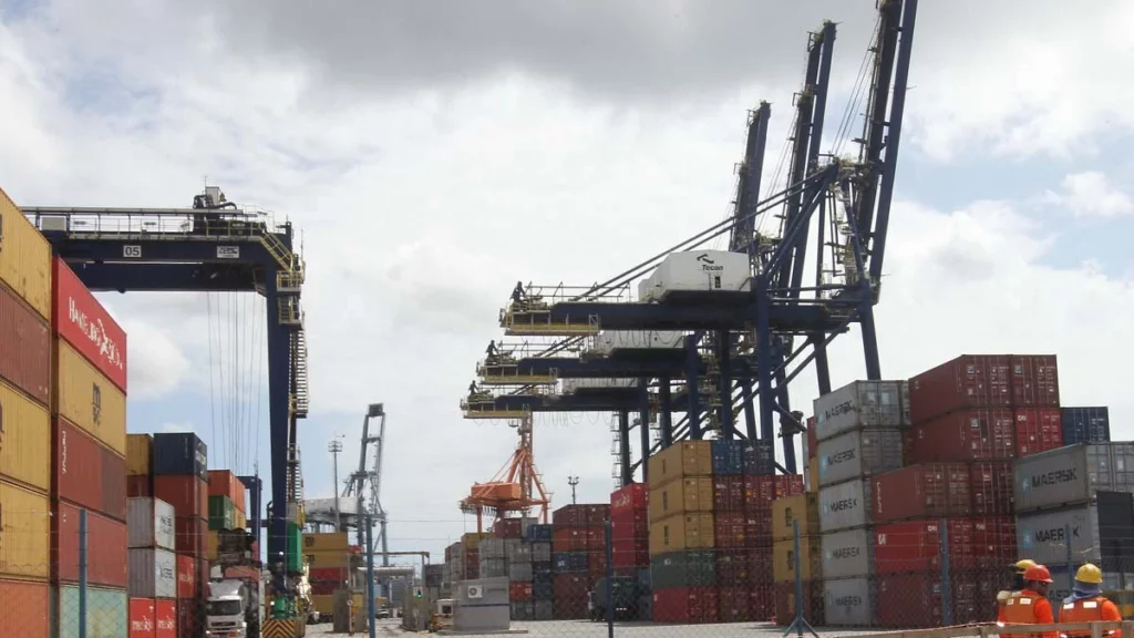 As exportações baianas encerraram 2021 em US$ 9,9 bilhões, o maior da sua série histórica desde 2012 com aumento de 26,3% sobre o an