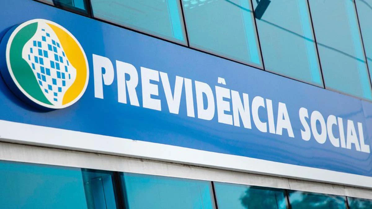O Instituto Nacional de Seguro Social (INSS) começa a pagar, nesta terça-feira (25), o benefício com reajustes para os mais de 36 milhões de aposentados e pensionistas com cadastro na autarquia.