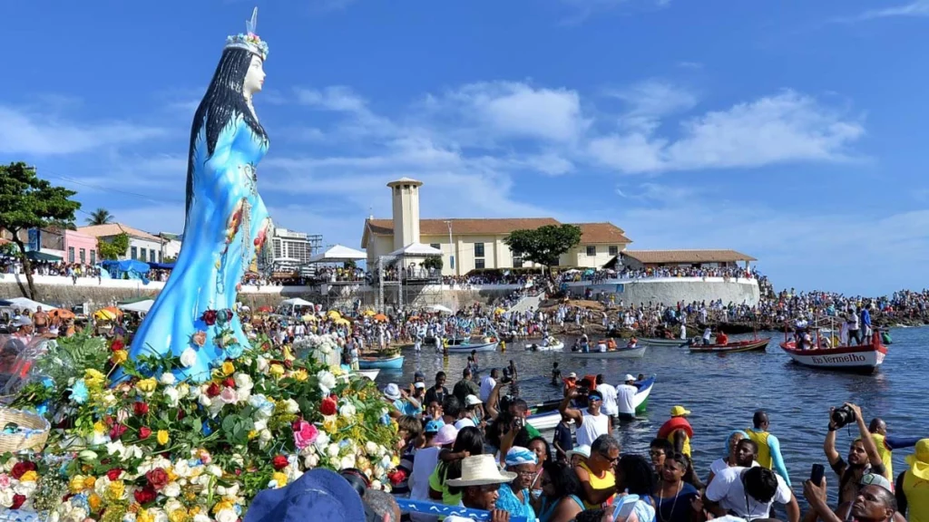 http://www.comunicacao.salvador.ba.gov.br/index.php/todas-as-noticias-4/60197-festa-de-iemanja-esta-suspensa-em-salvador-em-2022