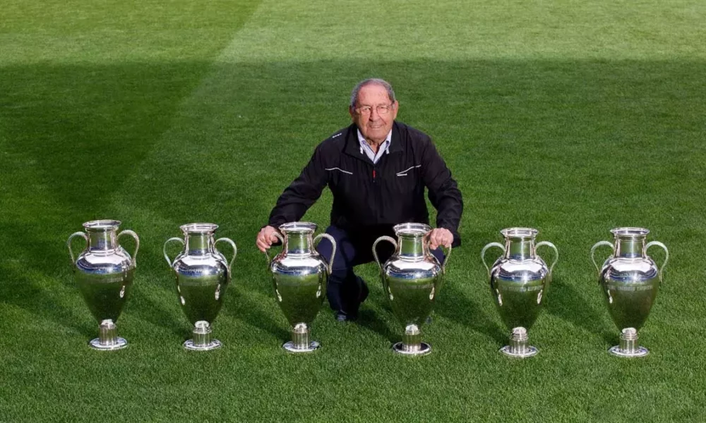 Francisco Gento, lenda do Real Madrid e o único jogador da história a vencer seis Copas Europeias e 12 vezes campeão espanhol, morreu nesta