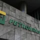 Termina nesta quarta-feira (5) as inscrições para o concurso público da Petrobras. São 757 vagas de nível superior, com salário inicial de R$ 11.716,82.