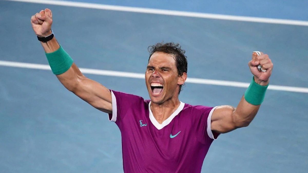 Por dois sets, Rafael Nadal ficou atrás de um adversário 10 anos mais novo que construiu uma fortaleza atrás da linha de base e o superou