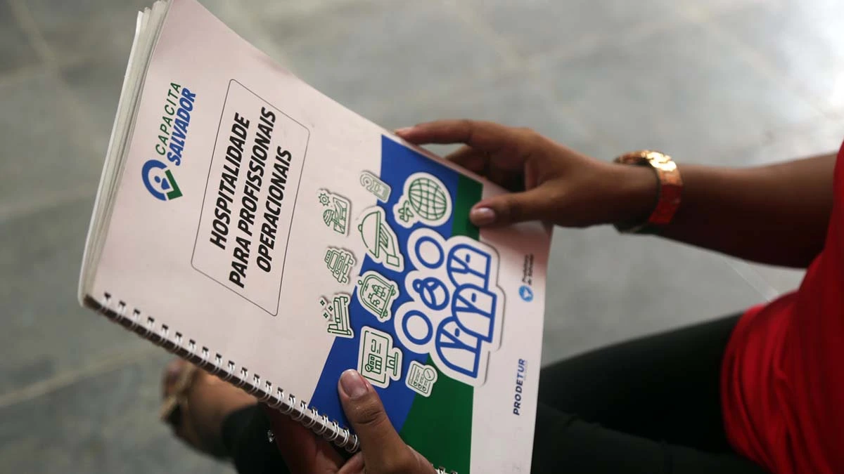 O programa Capacita Salvador está com inscrições gratuitas abertas em diversos cursos para capacitar e qualificar os soteropolitanos para o mercado de trabalho. A iniciativa é feita pela Prefeitura de Salvador, através da Secretaria Municipal de Cultura, com apoio do Banco Interamericano de Desenvolvimento (BID).