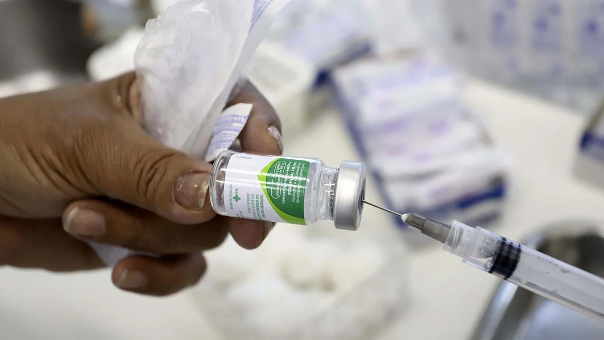 Os casos de Síndrome Respiratória Aguda Grave (SRAG) estão apresentando sinal de interrupção da tendência de crescimento no país, embora alguns estados ainda demonstrem crescimento. A informação foi divulgada nesta sexta-feira (11), no Rio de Janeiro, no Boletim InfoGripe, da Fundação Oswaldo Cruz (Fiocruz).