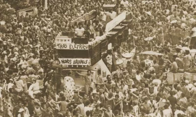 Meu último carnaval foi na década de 90. Uma espécie de velório agitado, onde enterrei definitivamente minha participação nessa festa popular.