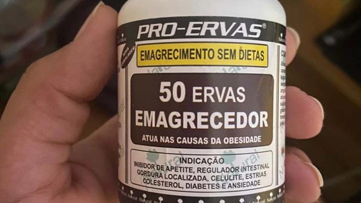 Após a morte da enfermeira Mara Abreu depois de consumir cápsulas de um chá emagrecedor, a Agência Nacional de Vigilância Sanitária (Anvisa) alertou na sexta-feira (4) que produtos com a marca "50 Ervas Emagrecedor" estão proibidos no país desde 2020.