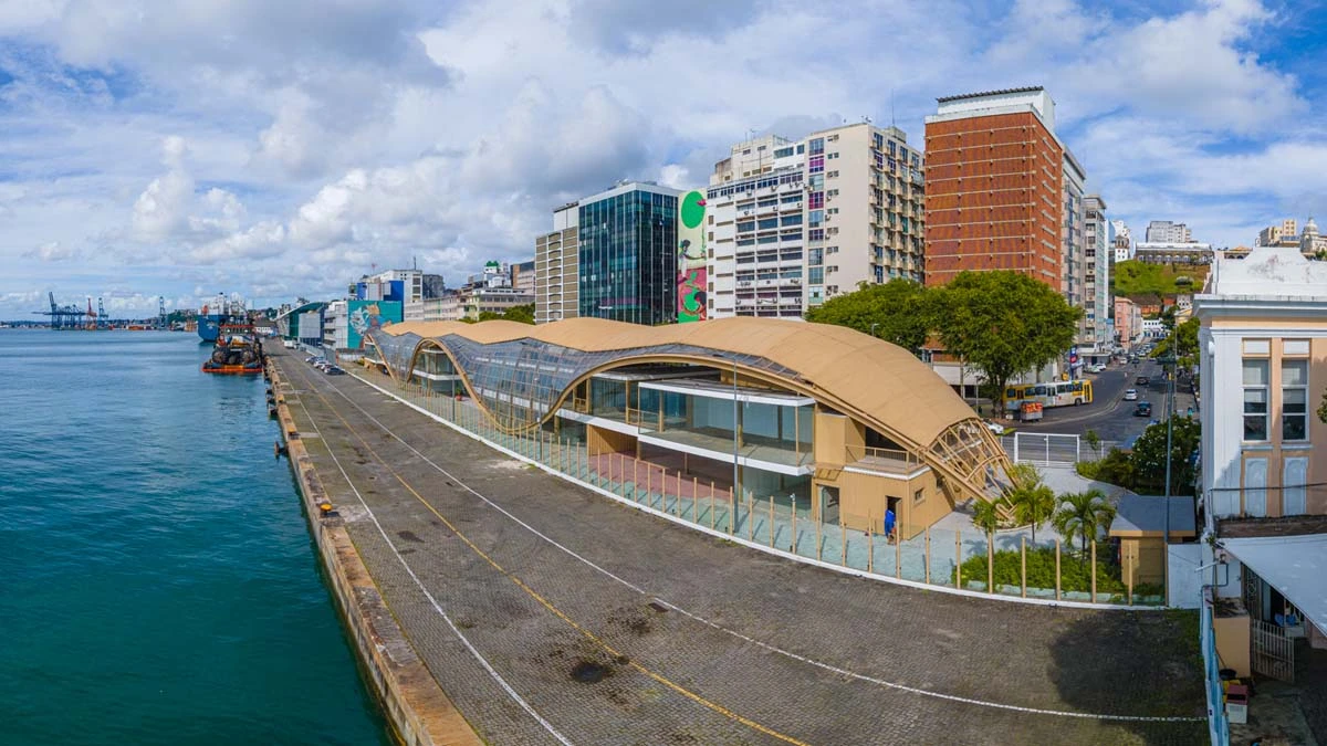 Salvador entrega nesta terça-feira (29), no aniversário de 473 da cidade, o Doca 1 – Polo de Economia Criativa, um dos primeiros equipamentos do país que reunirá inovação e cultura. O espaço está instalado no Comércio.