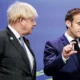 Emmanuel Macron condenou o governo de Boris Johnson por tornar os refugiados ucranianos indesejados na Grã-Bretanha e por fingir liderar o