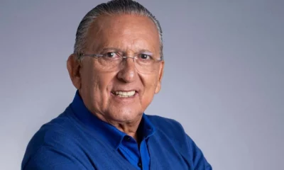 Galvão Bueno, um dos maiores narradores esportivos da história da televisão brasileira, deixará de narrar na TV Globo após a Copa do Mundo de 2022, que acontecerá no Catar. período que coincide com o fim do contrato dele com a emissora.