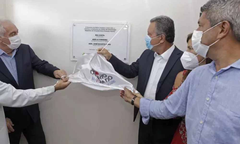 Na manhã desta segunda-feira (14), em Salvador, o governador Rui Costa inaugurou o novo Centro de Hemorragia Digestiva (CHD), do Hospital Geral