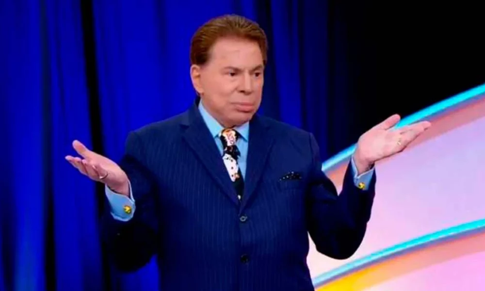 A Justiça de São Paulo (TJSP) condenou o apresentador Silvio Santos e o SBT a pagar uma indenização de R$ 50 mil, após o dono da emissora perguntar para uma menina que, em 2016, participou do quadro “Levanta-te”, se ela preferia “sexo, poder ou dinheiro?”. As informações foram divulgadas pelo UOL.