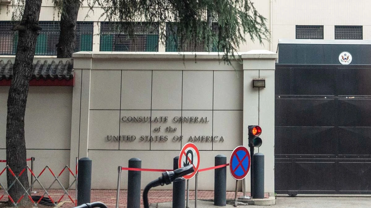 O Departamento de Estado dos Estados Unidos (EUA) ordenou nesta segunda-feira (11) que funcionários do governo americano não
