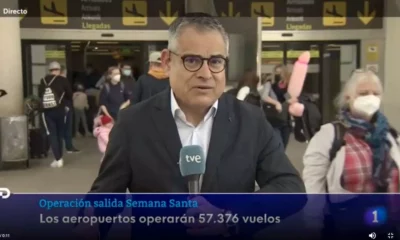 da Espanha. A cena viralizou nas redes sociais depois que uma turista apareceu transitando com um pênis rosa inflável gigante.