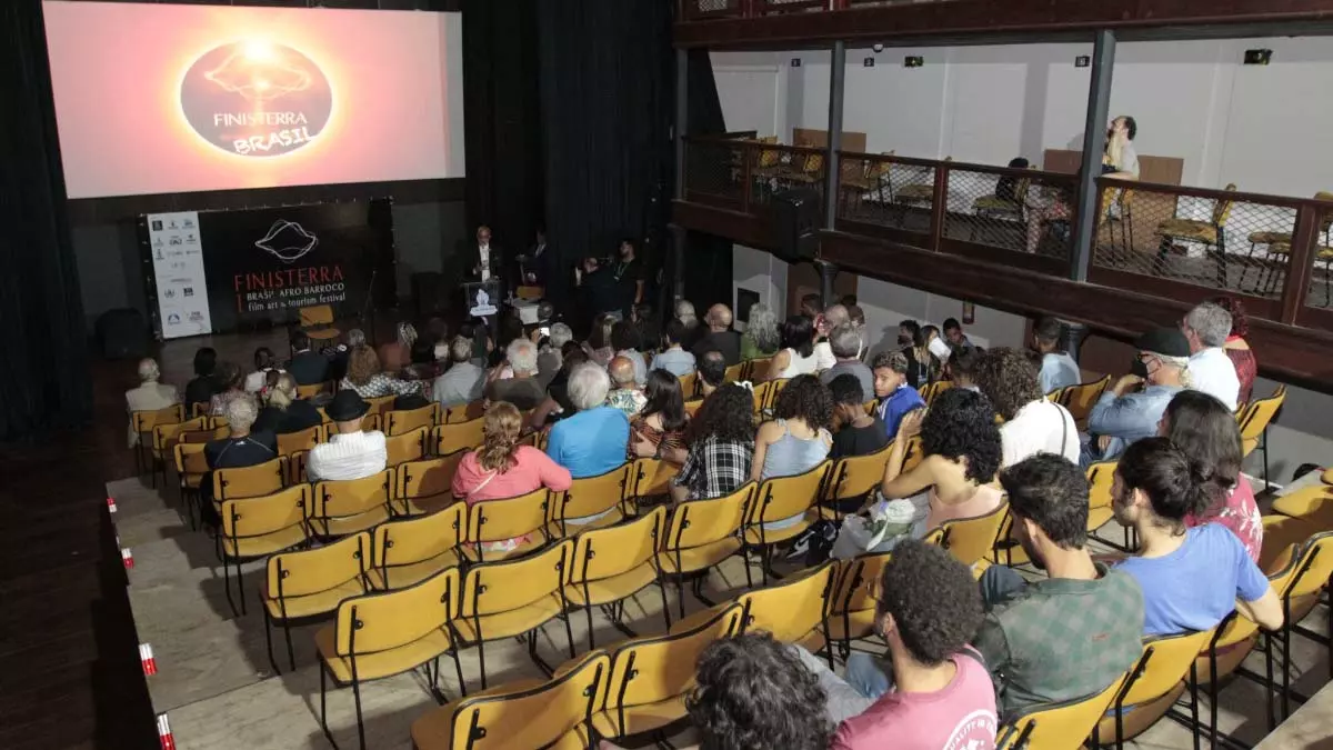 Até o próximo domingo (24), a cidade de Cachoeira, no Recôncavo Baiano, recebe a primeira edição do Festival Internacional de Cinema: