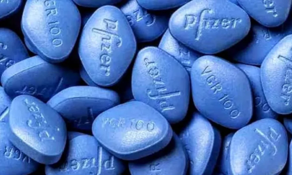 cofres públicas, após constatarem superfaturamento na compra de pílulas do medicamento Viagra pelas Forças Armadas, feita entre 2020 e 2021.