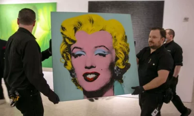 A imagem do artista pop Andy Warhol de Marilyn Monroe, um de seus retratos mais conhecidos, quebrou recordes depois de ser vendida por US$ 195