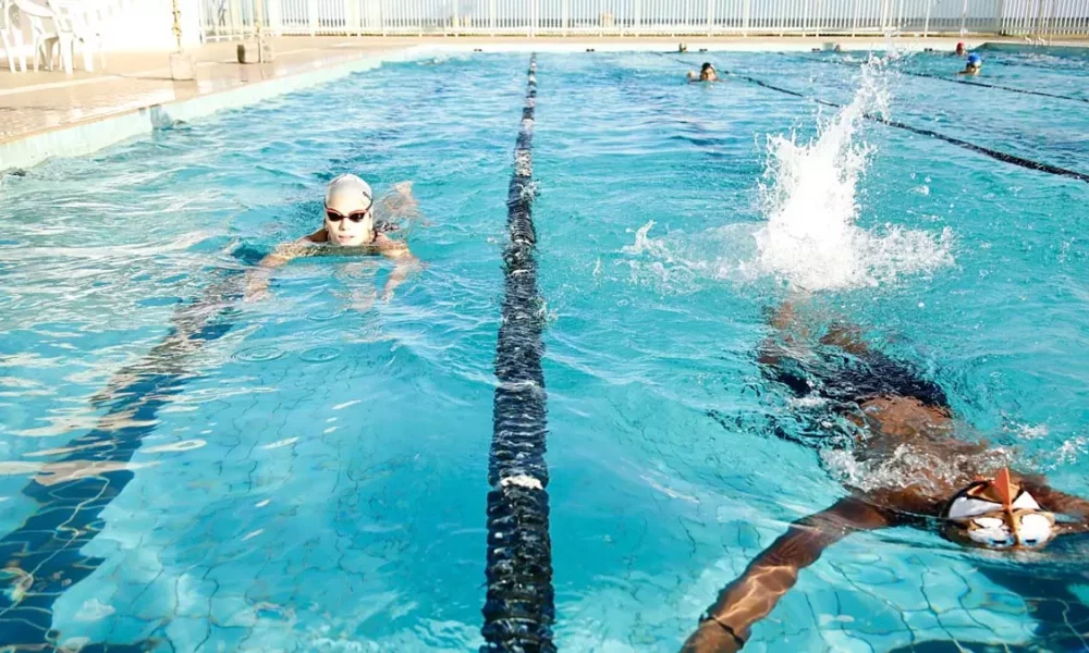 gratuitas de natação e hidroginástica na Arena Aquática. Para se inscrever, os interessados devem acessar o site www. arenaaquatica.salvador