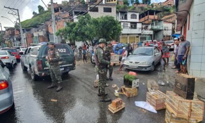 Guarnições da Companhia Independente de Polícia de Proteção Ambiental (Coppa) detiveram em flagrante 11 pessoas e resgataram 104 aves