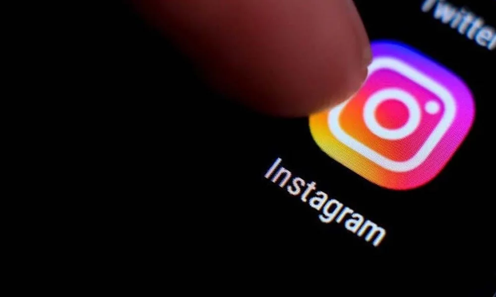 Alguns usuários no Brasil reclamaram nesta segunda-feira (16) de dificuldades para acessar os stories do Instagram. Segundo os relatos, houve um erro nos stories e na aba "Explorar".