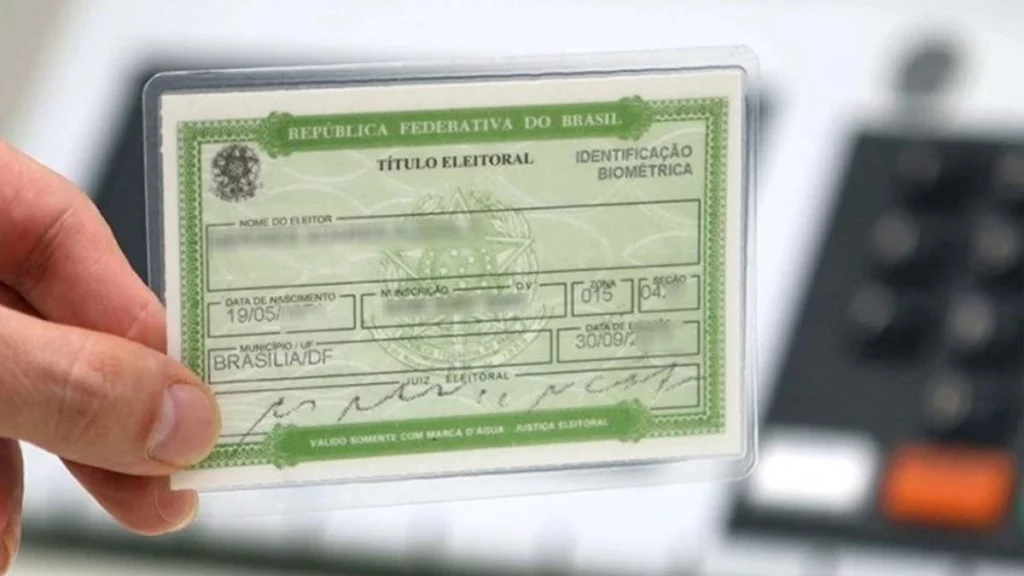 A partir de hoje (8), os eleitores terão um ano para regularizar ou emitir a primeira via do título eleitoral para as Eleições Municipais de