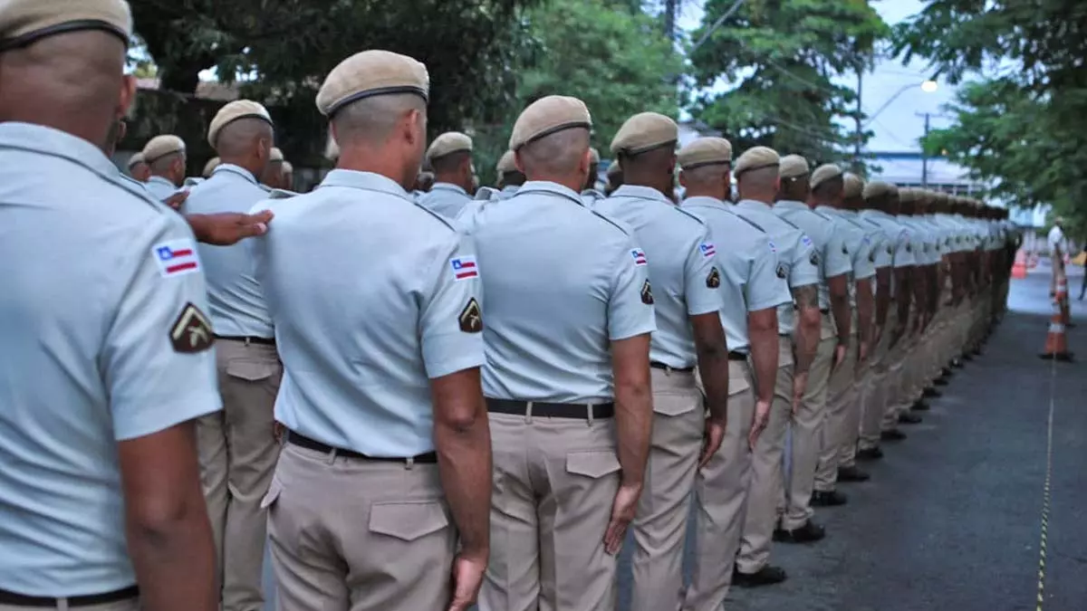 Mais 2 mil policiais militares vão reforçar o efetivo da corporação, a partir do próximo ano. O anúncio foi feito pelo governador Rui Costa