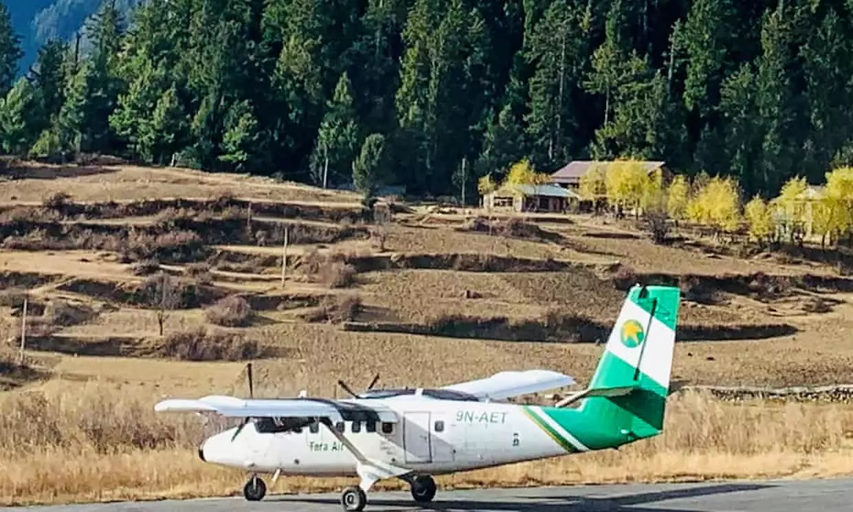 Um avião operado por uma companhia aérea privada no Nepal desapareceu com 22 pessoas a bordo. O tempo nublado