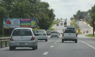 A Concessionária Litoral Norte, uma empresa do Grupo Invepar, estima que mais de 130 mil veículos devem transitar pela BA-099