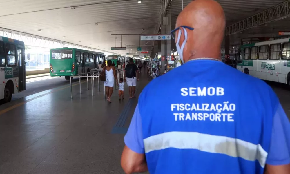 operarão especial para o transporte público coletivo. Ônibus, taxis, mototaxis, veículos por aplicativo e os ascensores contarão com