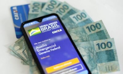 governo federal pagou o auxílio emergencial para 135,7 mil pessoas mortas, ocasionando prejuízo aos cofres públicos no