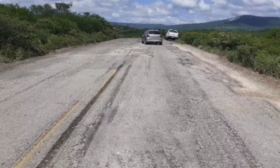 A Secretaria de Infraestrutura da Bahia (Seinfra) informa que o processo licitatório para a recuperação ou pavimentação de rodovia estadual,