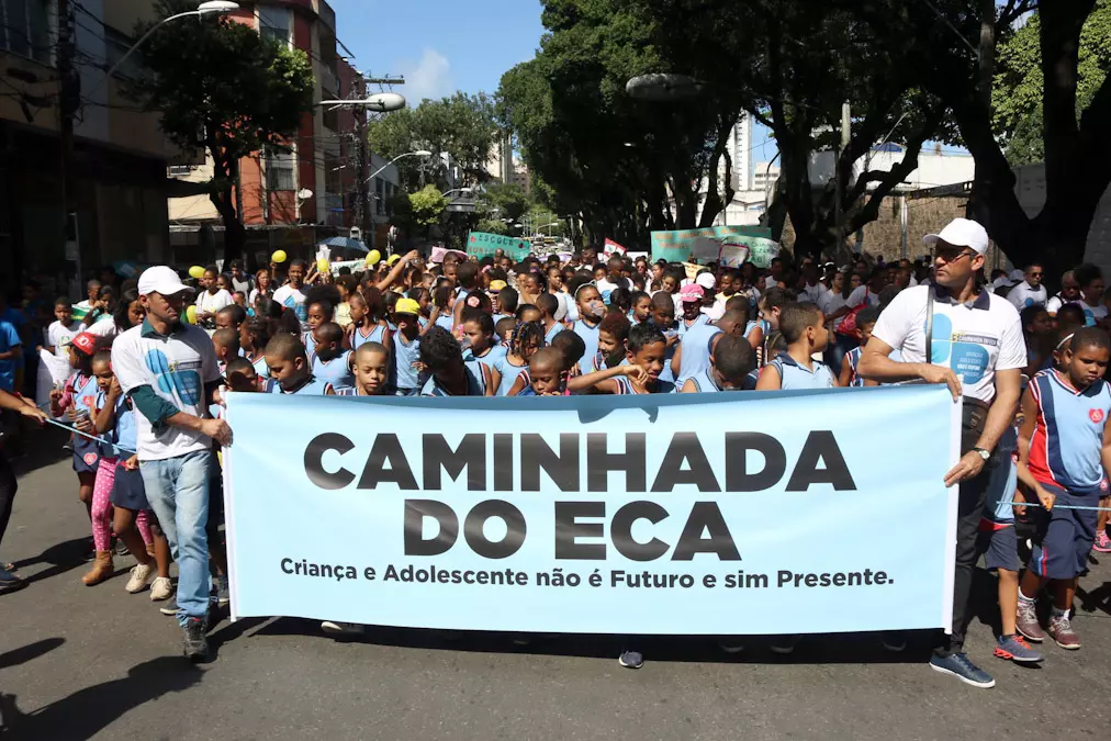 Com o tema "O que Comemorar?", a 16ª edição da Caminhada do Estatuto da Criança e Adolescente (ECA) acontece na